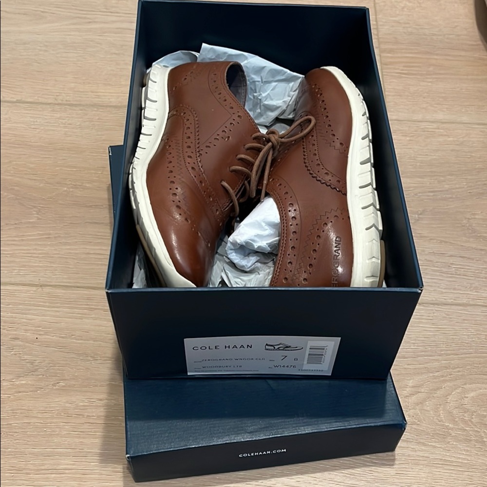 Cole Haan women’s Tan Oxford Shoes